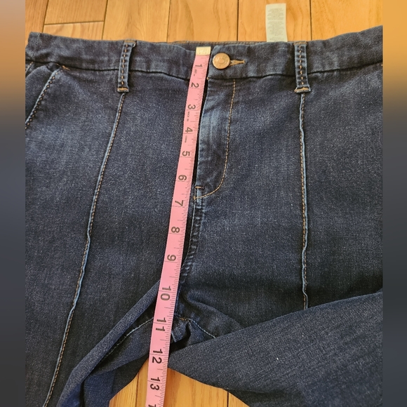 Chico's Women's Jeans Size 2/ size 12 - Picture 5 of 10